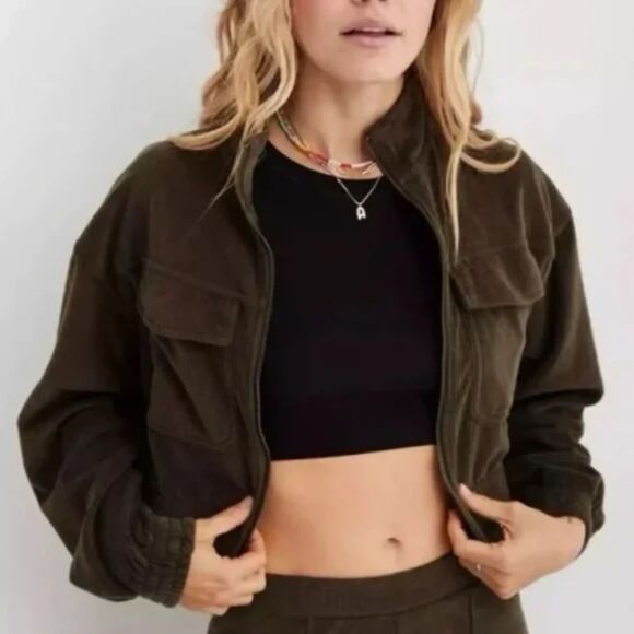 Aerie Jackets & Blazers - NWOT Aerie Groove-On Velour Full Zip Sweatshirt, Olive Green, Size XL